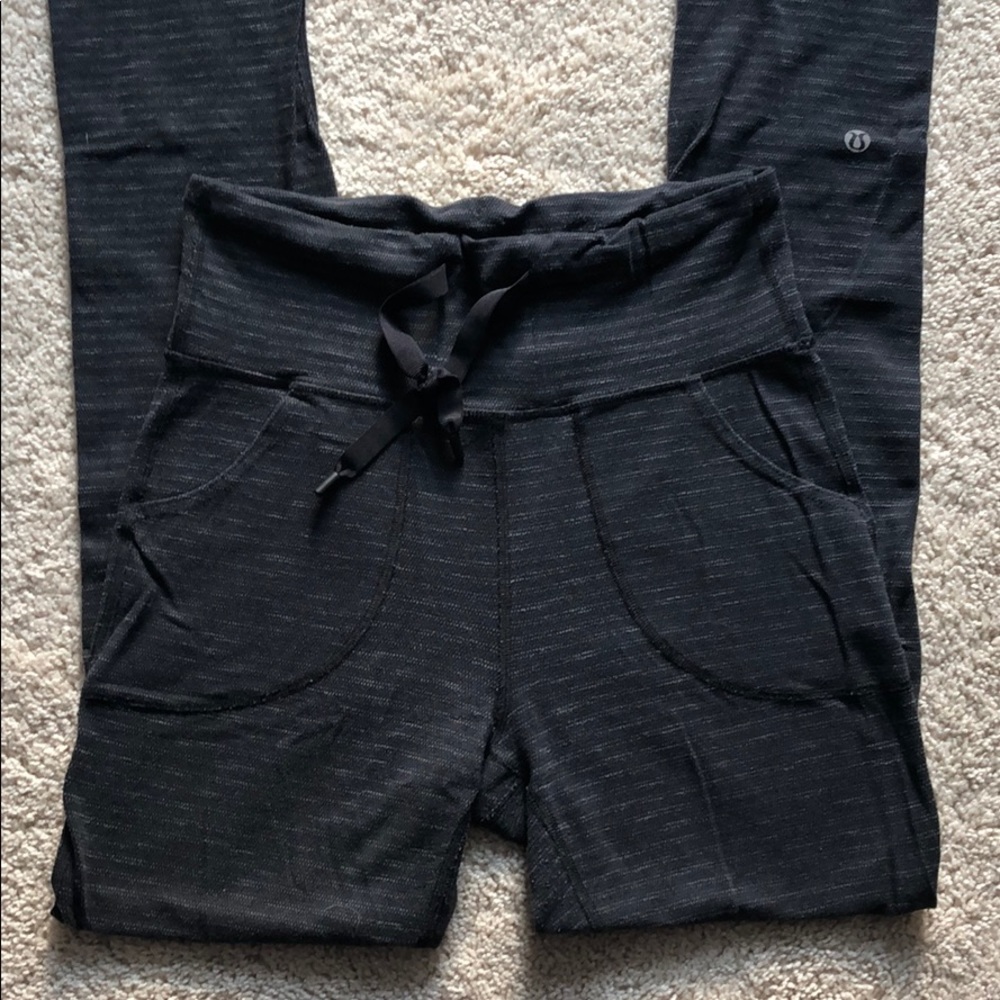 Lululemon Leggings - Stripped - Size 6